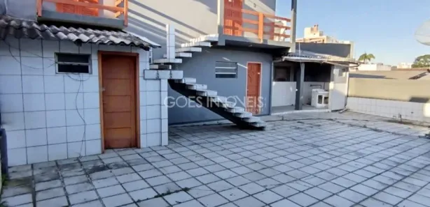 Casa com 1 Quarto para alugar, 148m² no Operária Nova, Criciúma