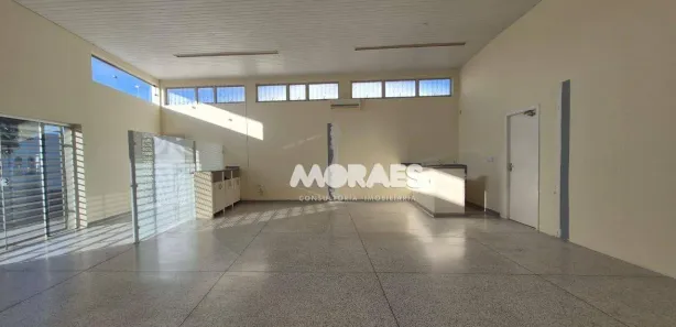 Loja / Salão / Ponto Comercial para venda ou aluguel, 200m² no Vila Santa Terezinha, Bauru