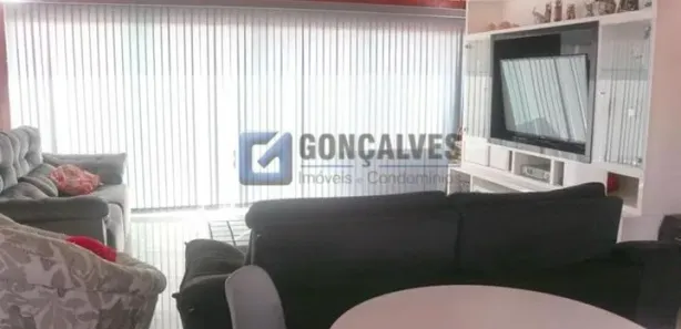 Sobrado com 4 Quartos para alugar, 570m² no Mauá, São Caetano do Sul