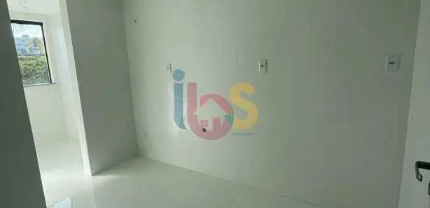 Cobertura com 3 Quartos à venda, 112m² no Olivença, Ilhéus