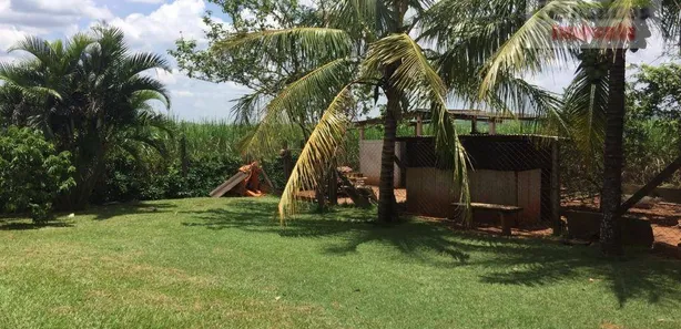 Fazenda / Sítio / Chácara com 3 Quartos à venda, 103m² no Vila do Carmo, Capivari