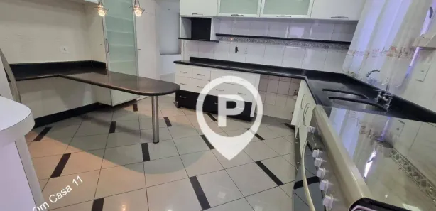 Casa de Condomínio com 4 Quartos para venda ou aluguel, 320m² no Mauá, São Caetano do Sul