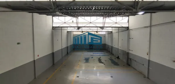 Galpão / Depósito / Armazém para alugar, 614m² no Conceição, Diadema