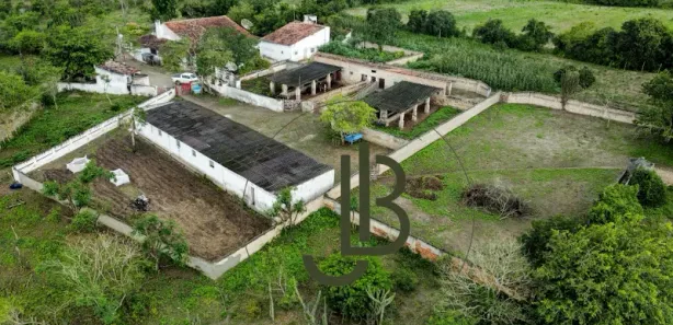 Fazenda / Sítio / Chácara com 4 Quartos à venda, 180m² no , Areial