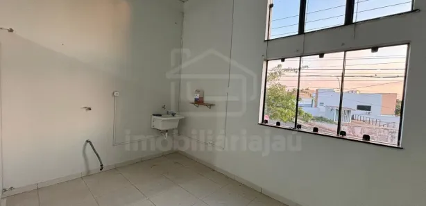 Loja / Salão / Ponto Comercial para alugar, 250m² no Chácara Braz Miraglia, Jaú