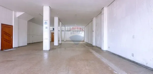 Prédio Inteiro com 4 Quartos à venda, 181m² no Setor de Desenvolvimento Econômico, Brasília