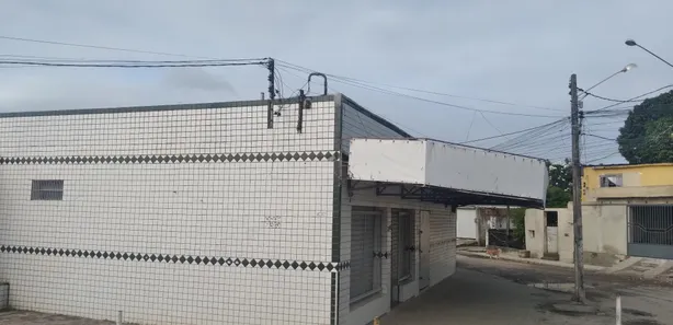 Loja / Salão / Ponto Comercial à venda, 266m² no Cajueiro Seco, Jaboatão dos Guararapes