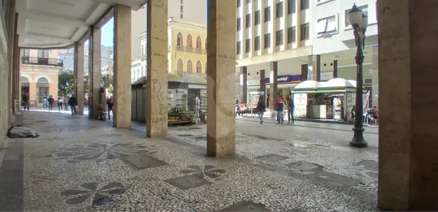 Loja / Salão / Ponto Comercial à venda, 42m² no Centro, Curitiba