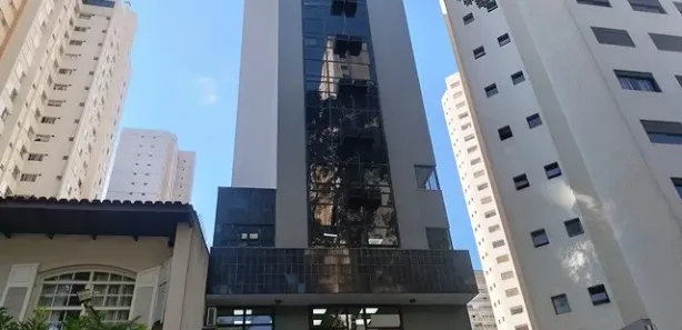 Conjunto Comercial / Sala para alugar, 23m² no Água Verde, Curitiba