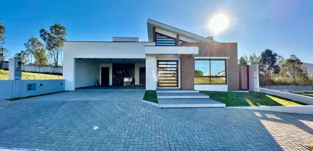 Casa de Condomínio com 3 Quartos à venda, 243m² no Camobi, Santa Maria