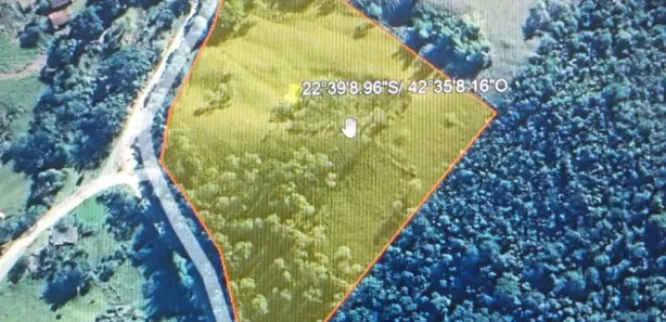 Fazenda / Sítio / Chácara com 3 Quartos à venda, 25000m² no , Rio Bonito