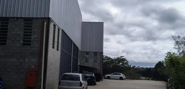 Galpão / Depósito / Armazém para alugar, 421m² no Terra Preta (Terra Preta), Mairiporã