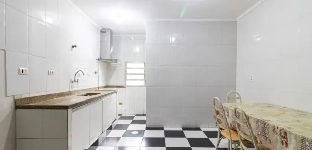Galpão / Depósito / Armazém à venda, 650m² no Parque Residencial Califórnia, Itaquaquecetuba