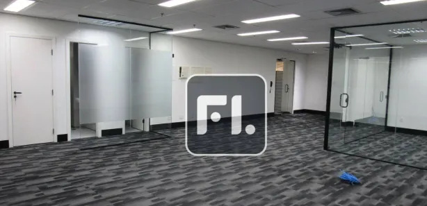Conjunto Comercial / Sala para venda ou aluguel, 110m² no Vila Olímpia, São Paulo