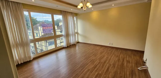 Apartamento com 3 Quartos à venda, 95m² no Valparaíso, Petrópolis