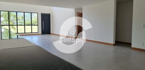 Casa de Condomínio com 3 Quartos para alugar, 204m² no Ubatiba, Maricá