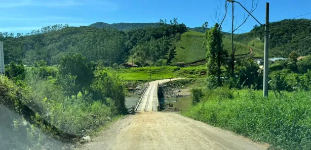 Fazenda / Sítio / Chácara com 1 Quarto à venda, 57750m² no Centro, São João Batista