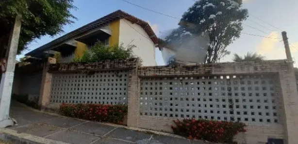 Prédio Inteiro para alugar, 746m² no Ponta Negra, Natal
