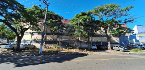 Galpão / Depósito / Armazém para venda ou aluguel, 2272m² no Jardim Santa Genebra, Campinas