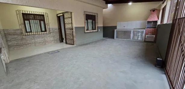 Casa com 2 Quartos para alugar, 55m² no Liberdade, Rio das Ostras