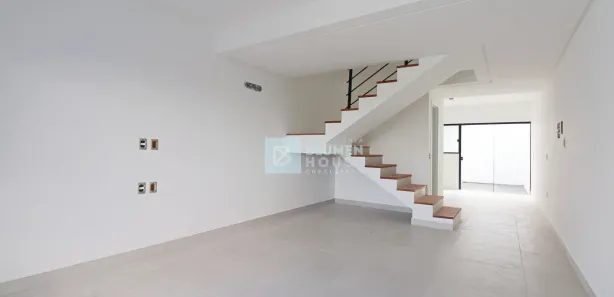 Sobrado com 2 Quartos à venda, 107m² no Itoupava Norte, Blumenau