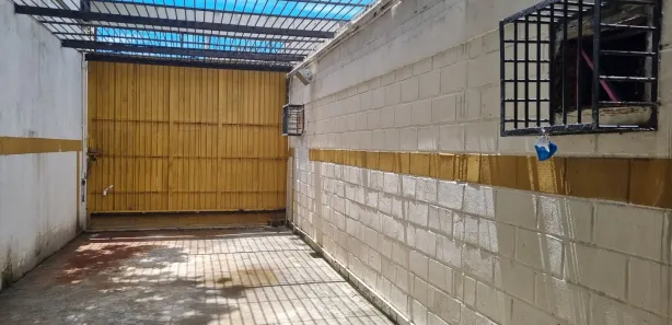 Galpão / Depósito / Armazém para alugar, 612m² no Jardim Olinda, Cabo Frio