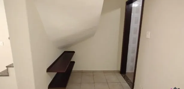 Casa de Condomínio com 2 Quartos para alugar, 61m² no Corta Vento, Teresópolis
