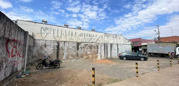 Terreno / Lote / Condomínio para alugar, 147m² no Centro, Rio Claro