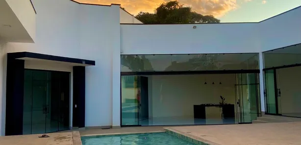 Casa de Condomínio com 4 Quartos à venda, 570m² no , Nerópolis