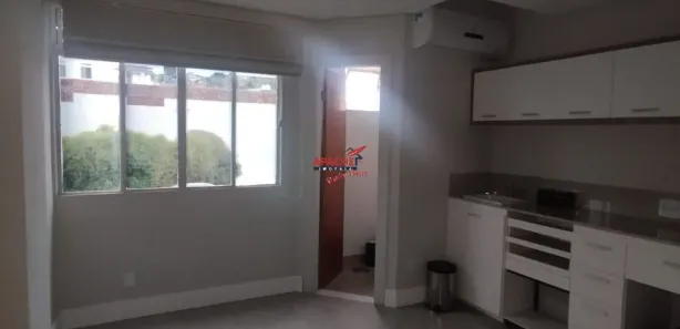 Conjunto Comercial / Sala à venda, 55m² no Palmeiras, Ponte Nova