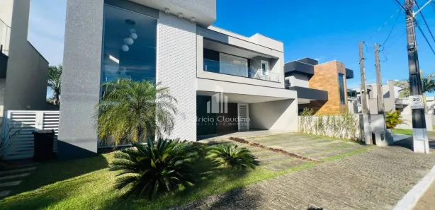 Casa de Condomínio com 3 Quartos à venda, 262m² no Barra do Saí, Itapoá