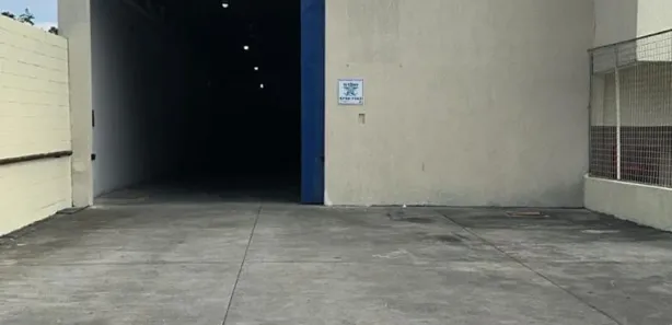 Galpão / Depósito / Armazém para alugar, 750m² no Jardim Nova Poá, Poá