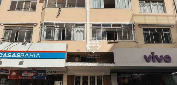 Galpão / Depósito / Armazém para alugar, 96m² no Várzea, Teresópolis