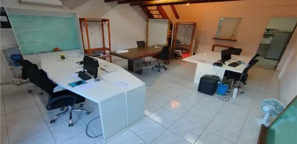 Conjunto Comercial / Sala para alugar, 107m² no Enseada do Suá, Vitória