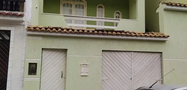 Casa de Condomínio com 3 Quartos para venda ou aluguel, 226m² no Piam, Belford Roxo