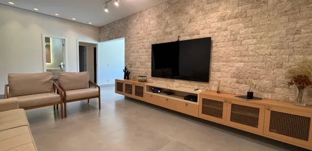 Casa de Condomínio com 4 Quartos à venda, 232m² no Setor Central, Hidrolândia