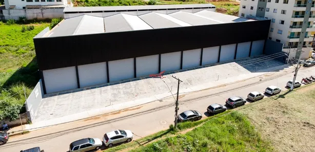 Galpão / Depósito / Armazém à venda, 1105m² no Santo Antônio, Viçosa