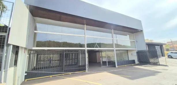 Loja / Salão / Ponto Comercial para venda ou aluguel, 220m² no Centro, Araraquara