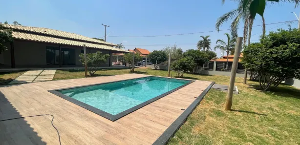 Casa de Condomínio com 3 Quartos à venda, 260m² no , Hidrolândia