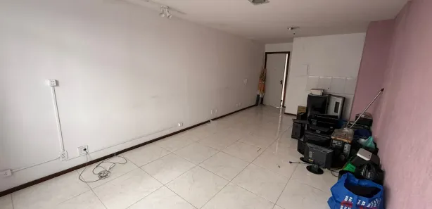 Conjunto Comercial / Sala para alugar, 28m² no Icaraí, Niterói