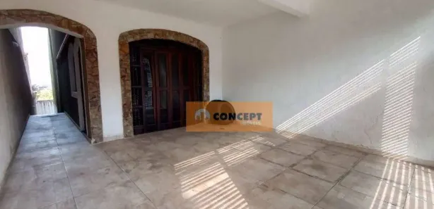 Sobrado com 3 Quartos para venda ou aluguel, 295m² no Jardim Dulce, Poá