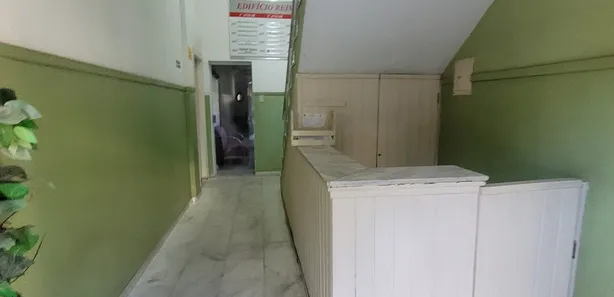 Loja / Salão / Ponto Comercial à venda, 35m² no Centro, Resende