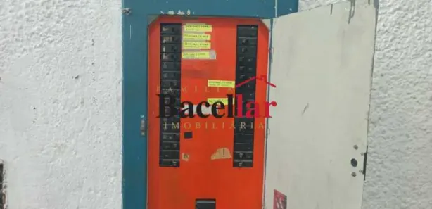 Galpão / Depósito / Armazém à venda, 2200m² no Cascadura, Rio de Janeiro