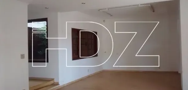 Conjunto Comercial / Sala com 4 Quartos à venda, 430m² no Centro, Araraquara