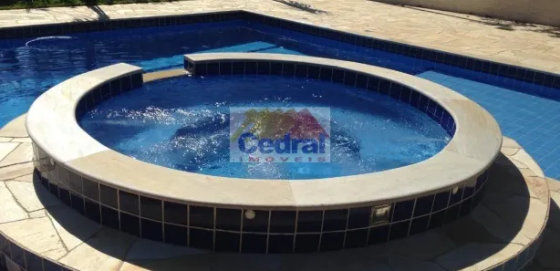 Fazenda / Sítio / Chácara com 3 Quartos para alugar, 680m² no Porteira Preta, Mogi das Cruzes