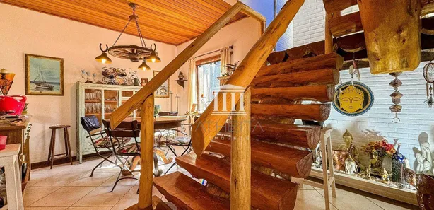 Casa de Condomínio com 3 Quartos para venda ou aluguel, 214m² no Vargem Grande, Teresópolis