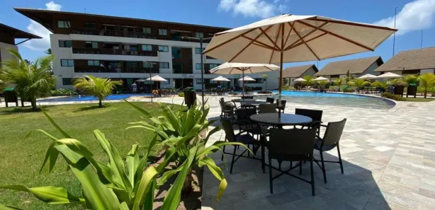 Casa de Condomínio com 4 Quartos à venda, 150m² no Maracaipe, Ipojuca