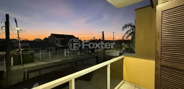 Casa com 3 Quartos à venda, 113m² no Niterói, Canoas