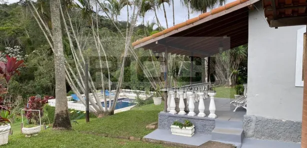 Fazenda / Sítio / Chácara com 3 Quartos para alugar, 10m² no Porteira Preta, Mogi das Cruzes