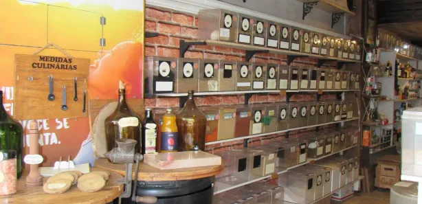 Loja / Salão / Ponto Comercial à venda, 40m² no Centro, Campos dos Goytacazes